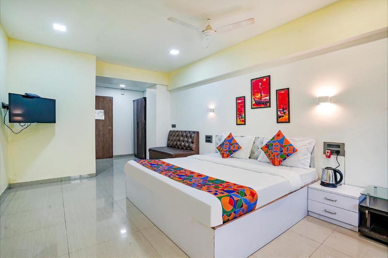 Fabexpress White House - Nr Midc Khargar Hotel Koparpada Ngoại thất bức ảnh